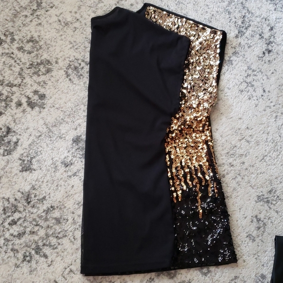 Sequin top - Picture 4 of 4